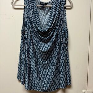 Chaps‎ Beautiful Blue and White Sleeveless Blouse